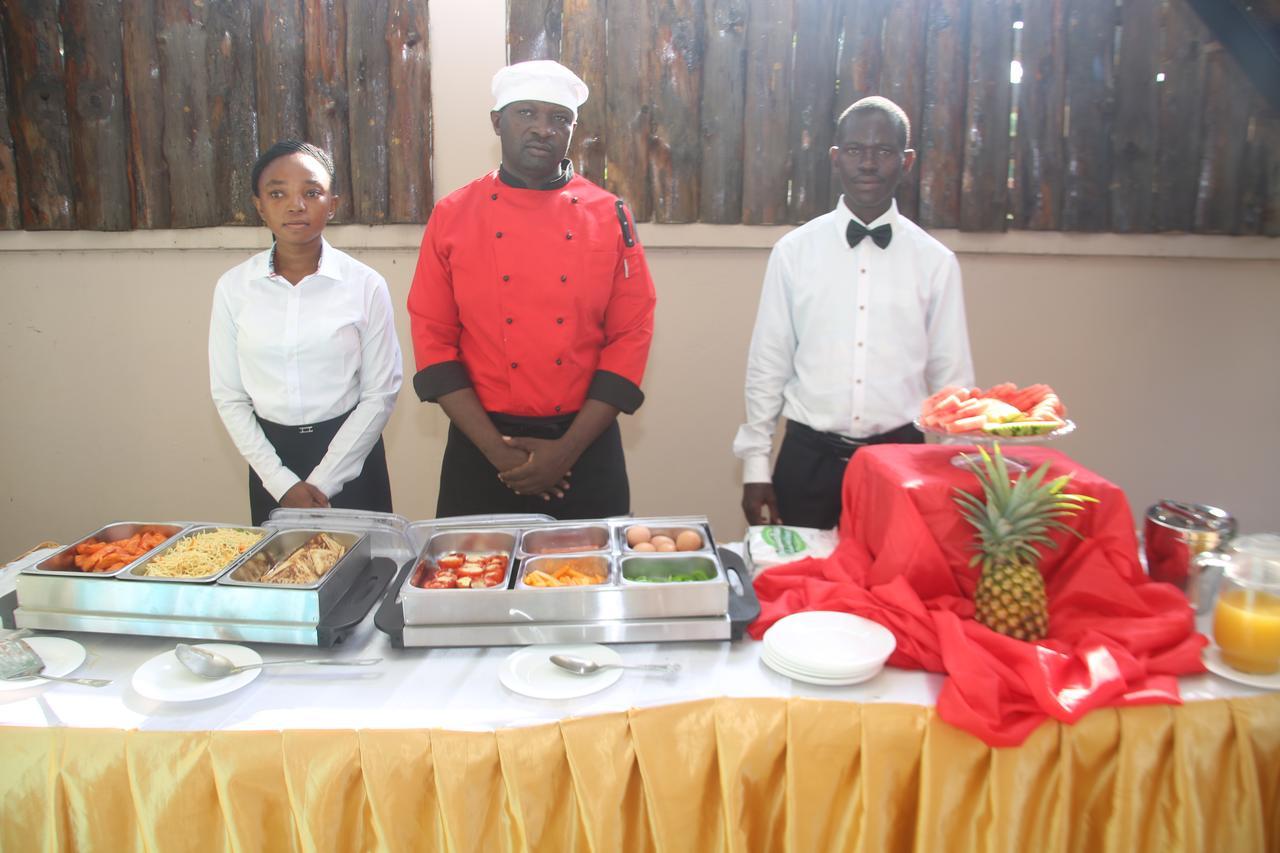 Kays Lodge Dar-es-Salaam Eksteriør bilde