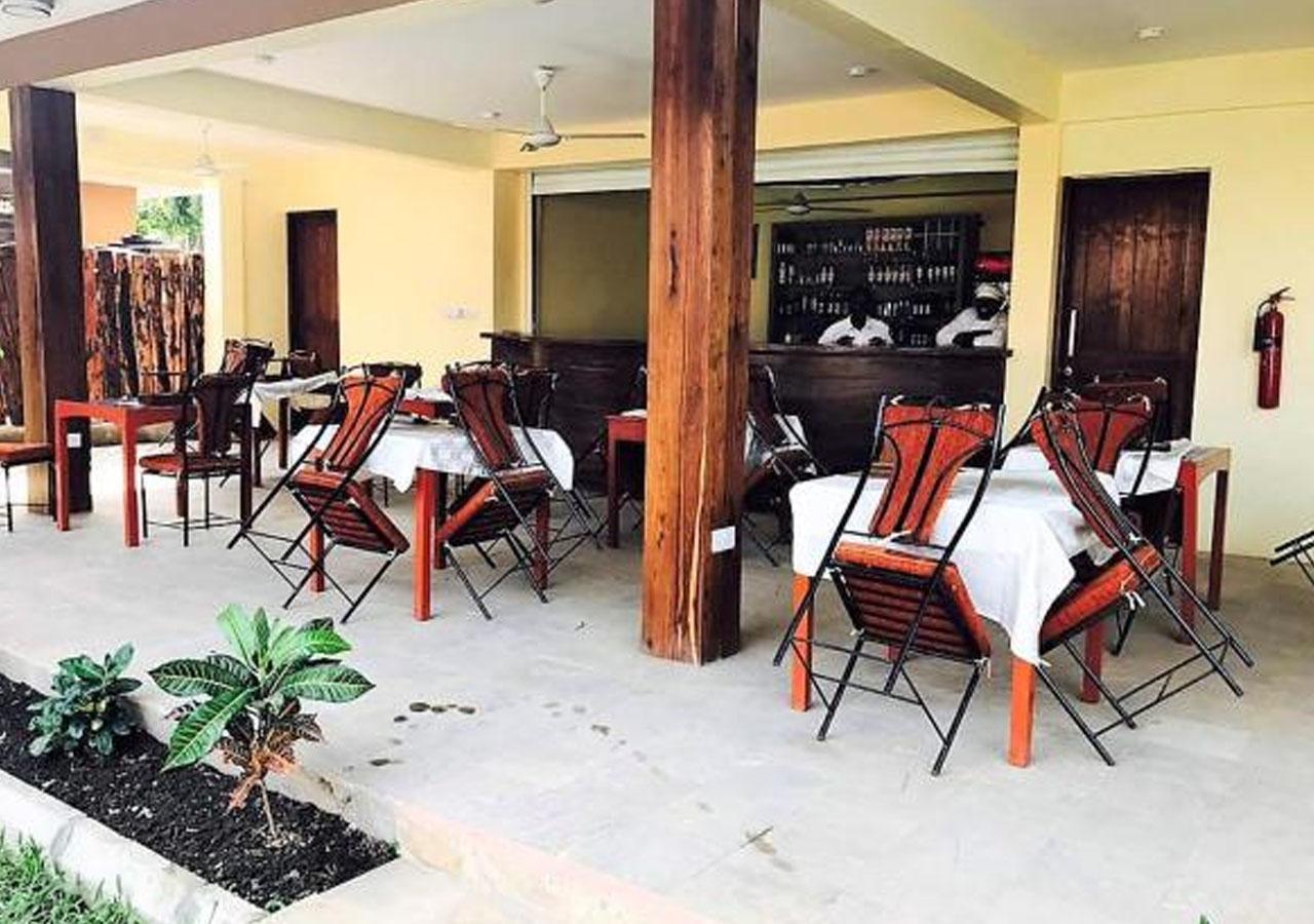 Kays Lodge Dar-es-Salaam Eksteriør bilde