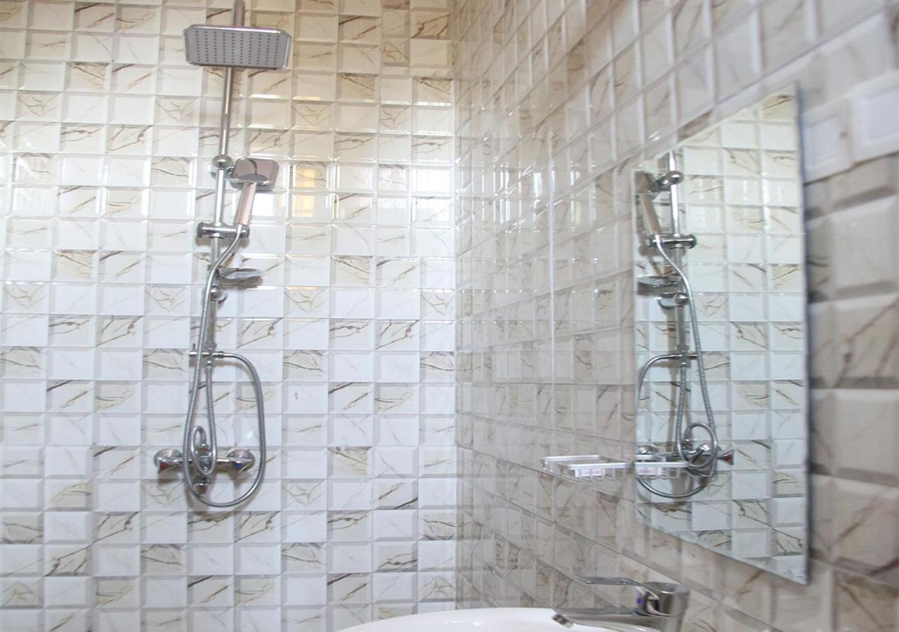 Kays Lodge Dar-es-Salaam Eksteriør bilde